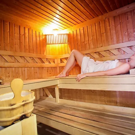 Harkanyi Psoriasis Centrum Hotel